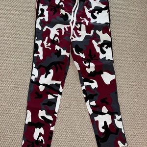 ✨Moving Sale✨ Camouflage Pants